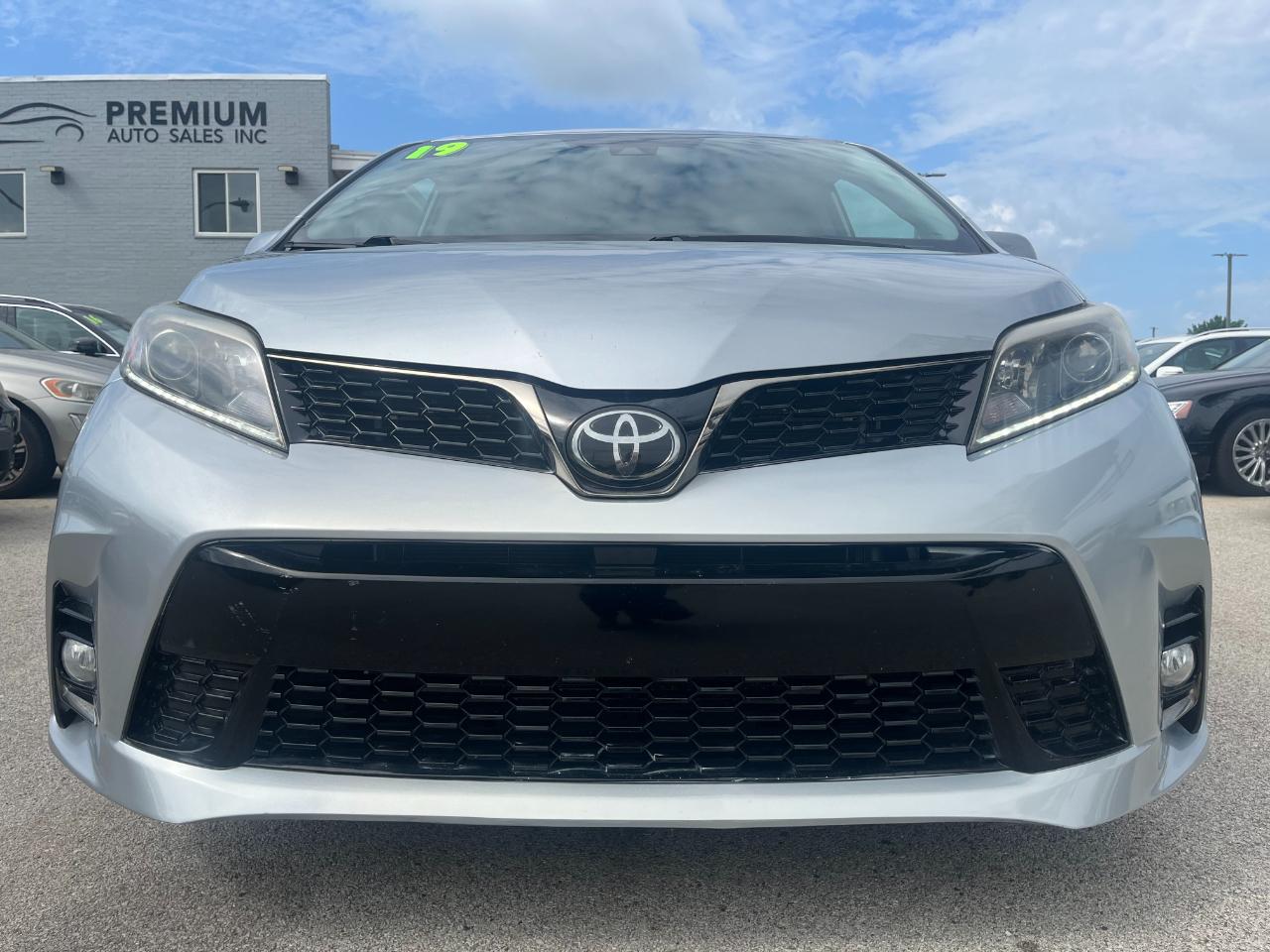Toyota Sienna SE 8-Passenger 2019