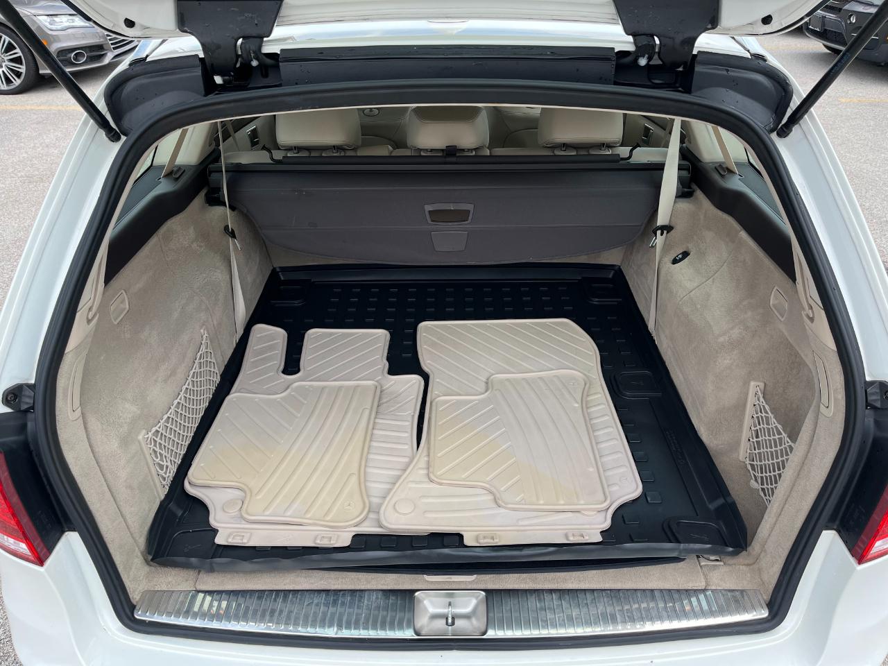 Mercedes-Benz E-Class Wagon E350 4MATIC Wagon 2014