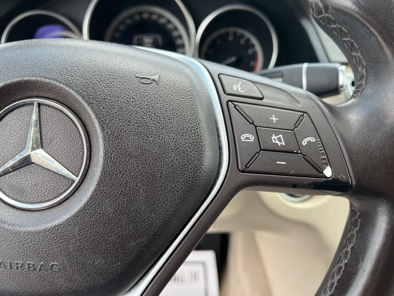 Mercedes-Benz E-Class Wagon E350 4MATIC Wagon 2014