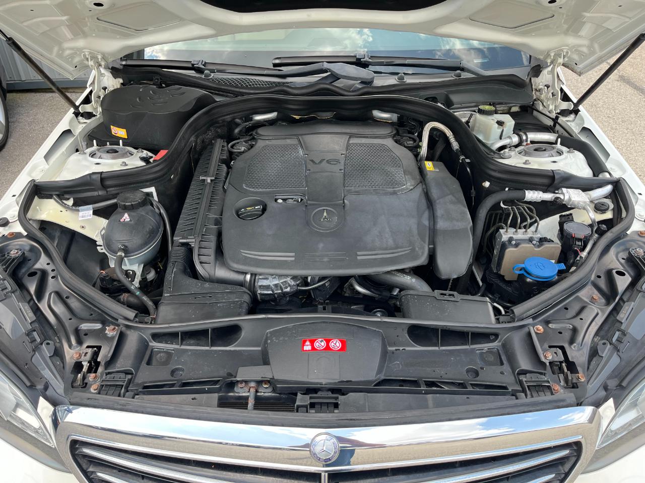 Mercedes-Benz E-Class Wagon E350 4MATIC Wagon 2014