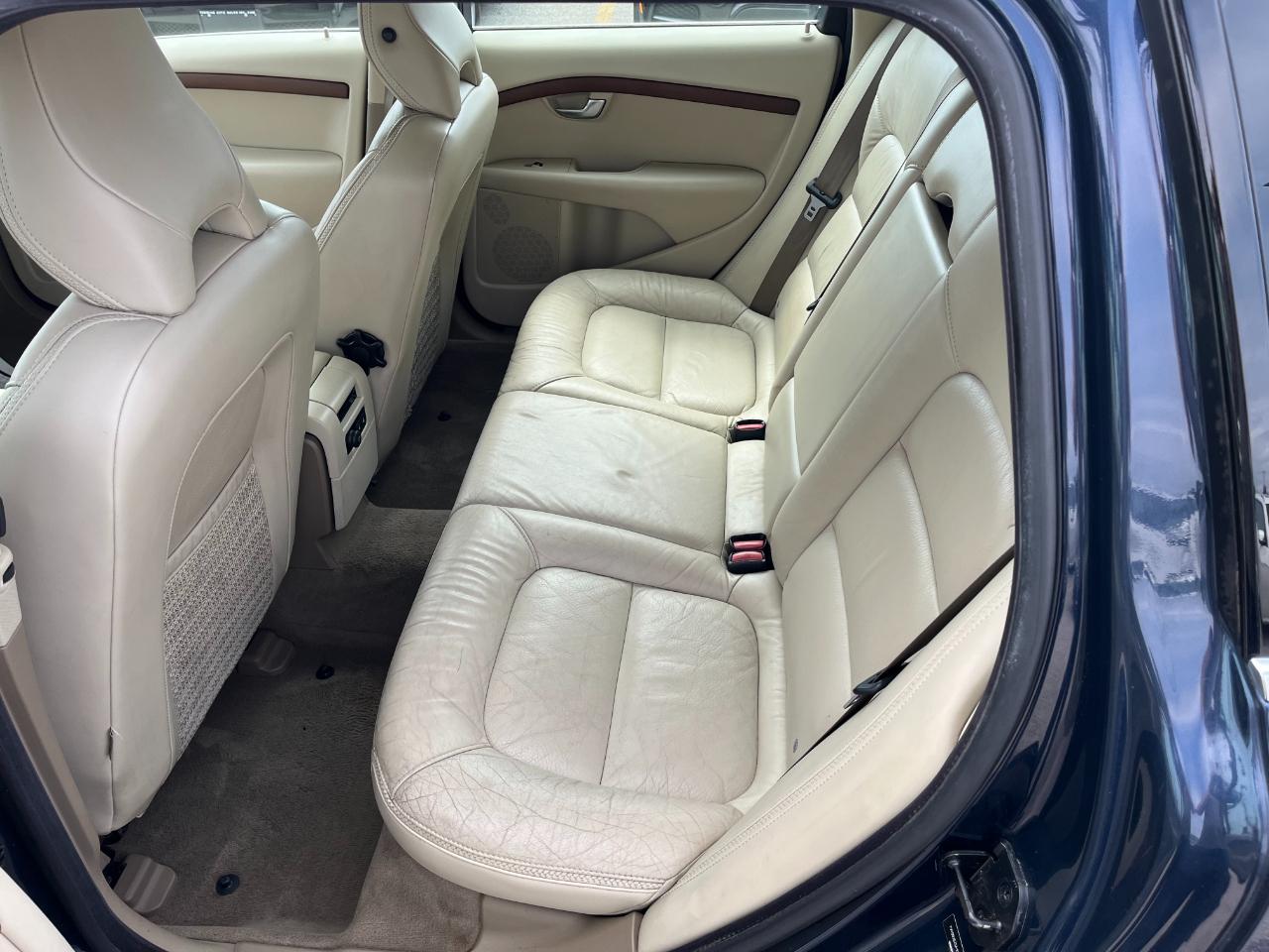 Volvo XC70 3.2 2010