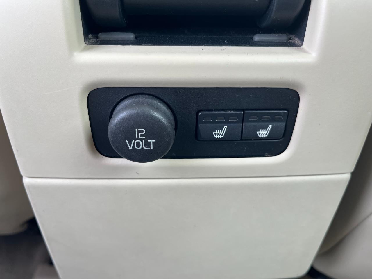 Volvo XC70 3.2 2010