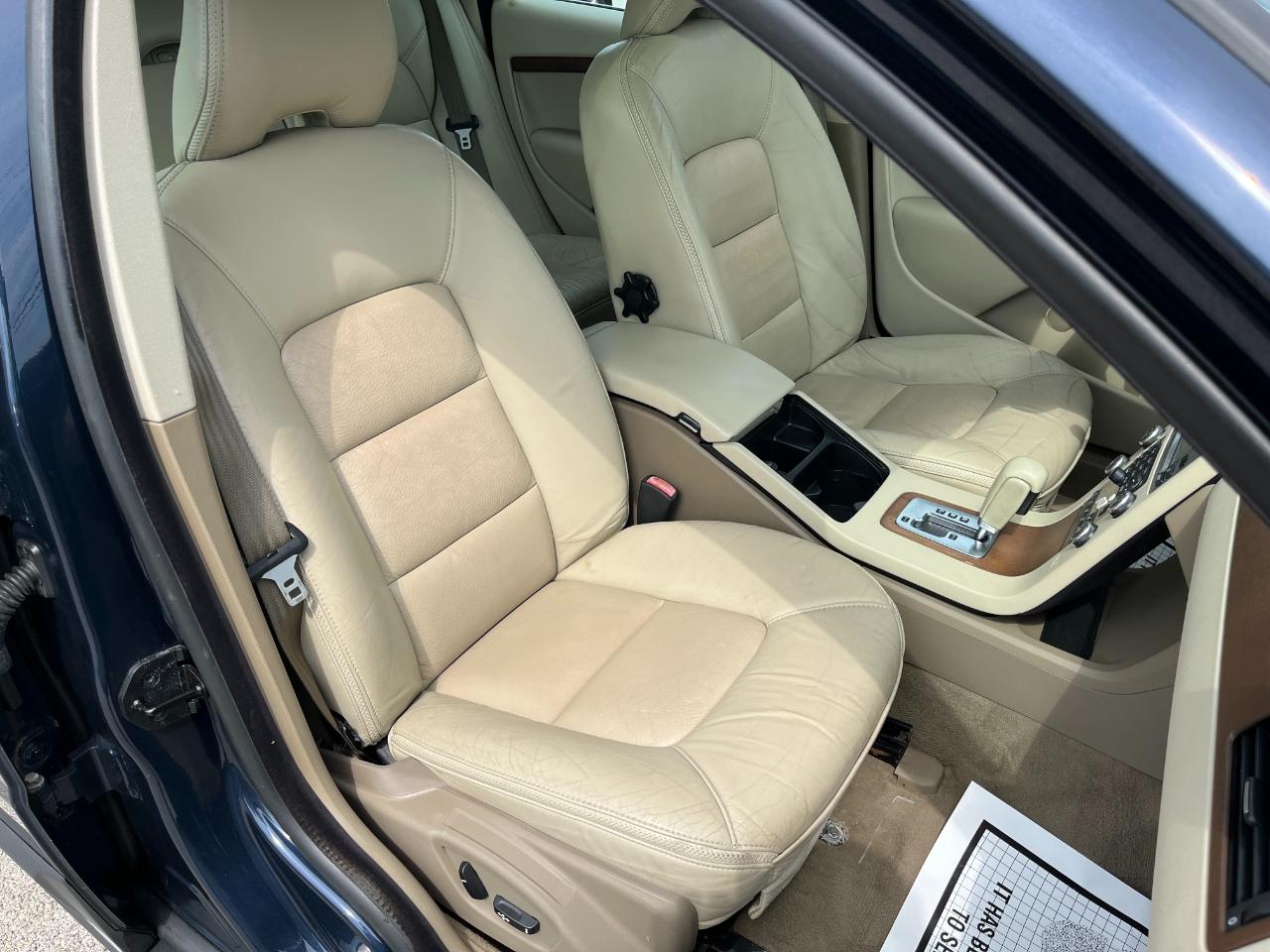 Volvo XC70 3.2 2010