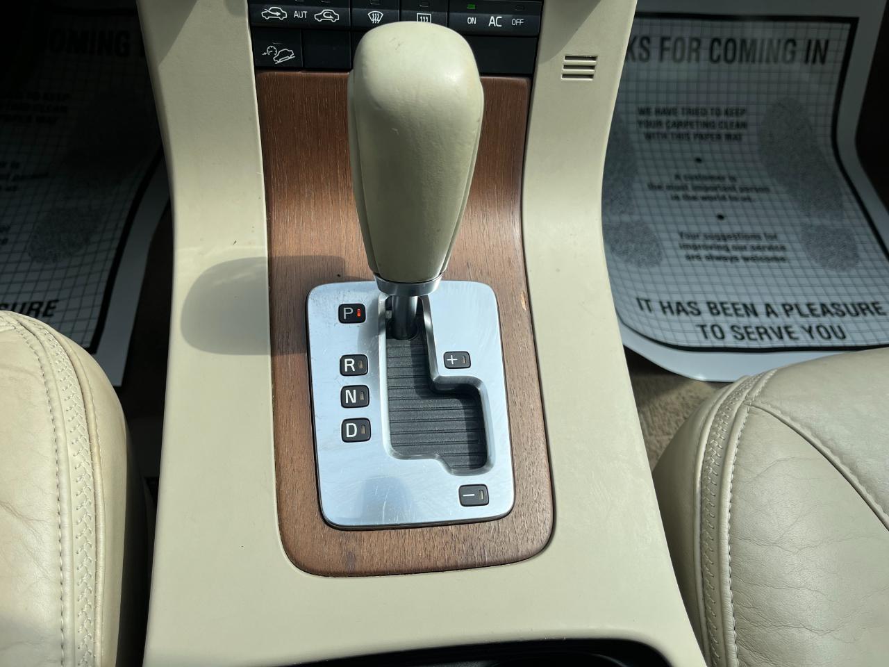 Volvo XC70 3.2 2010