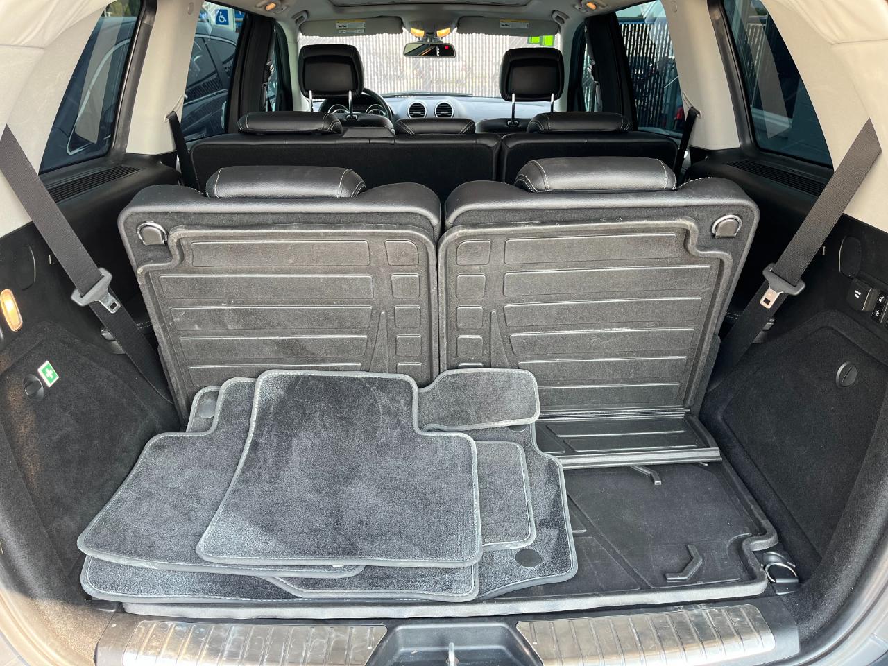 Mercedes-Benz GL-Class GL350 BlueTEC 2011