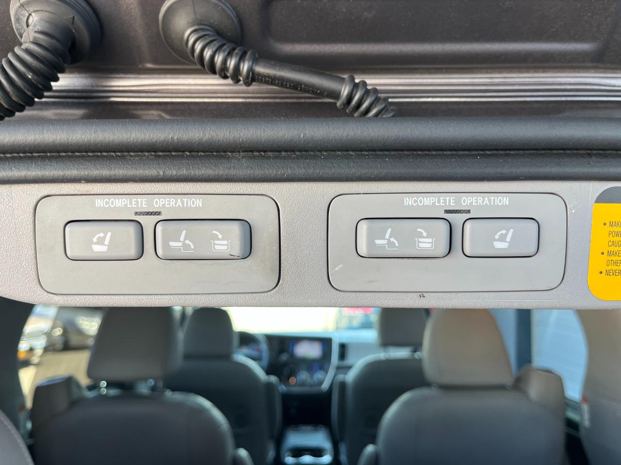 Toyota Sienna Limited Premium FWD 7-Passenger (Natl) 2015