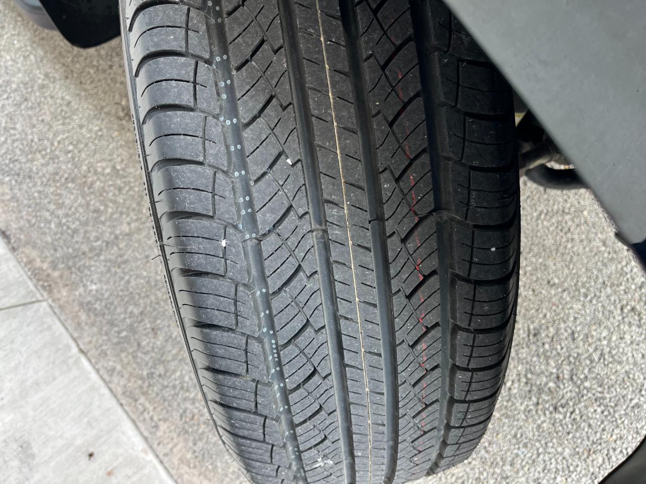 Toyota Sequoia SR5 5.7L 4WD 2018