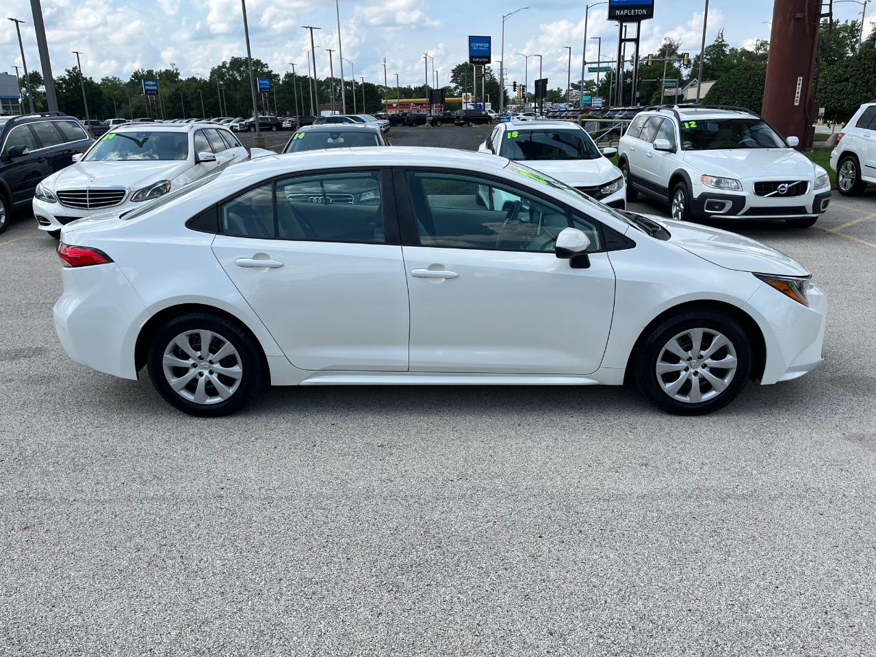 Toyota Corolla LE 2021
