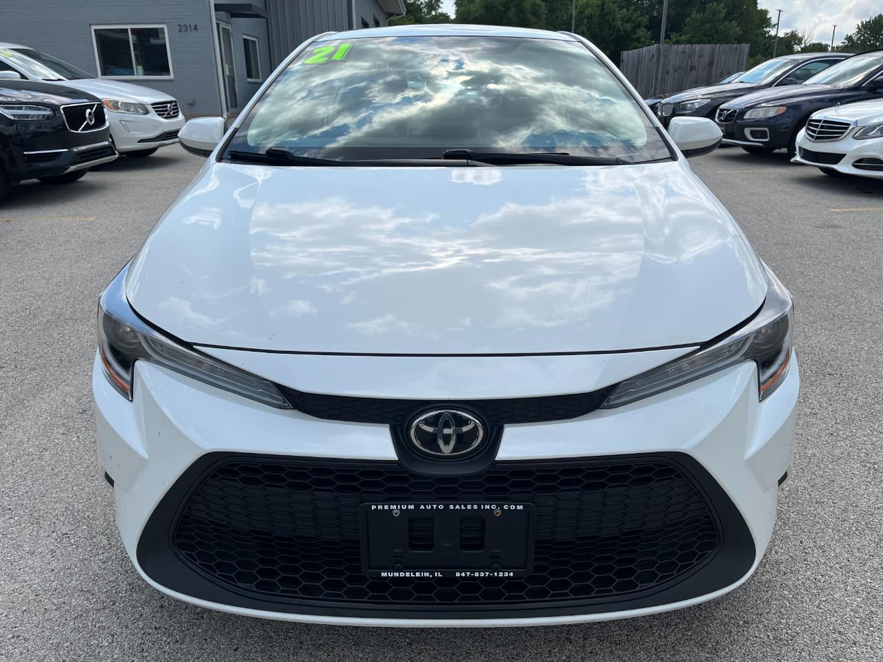 Toyota Corolla LE 2021