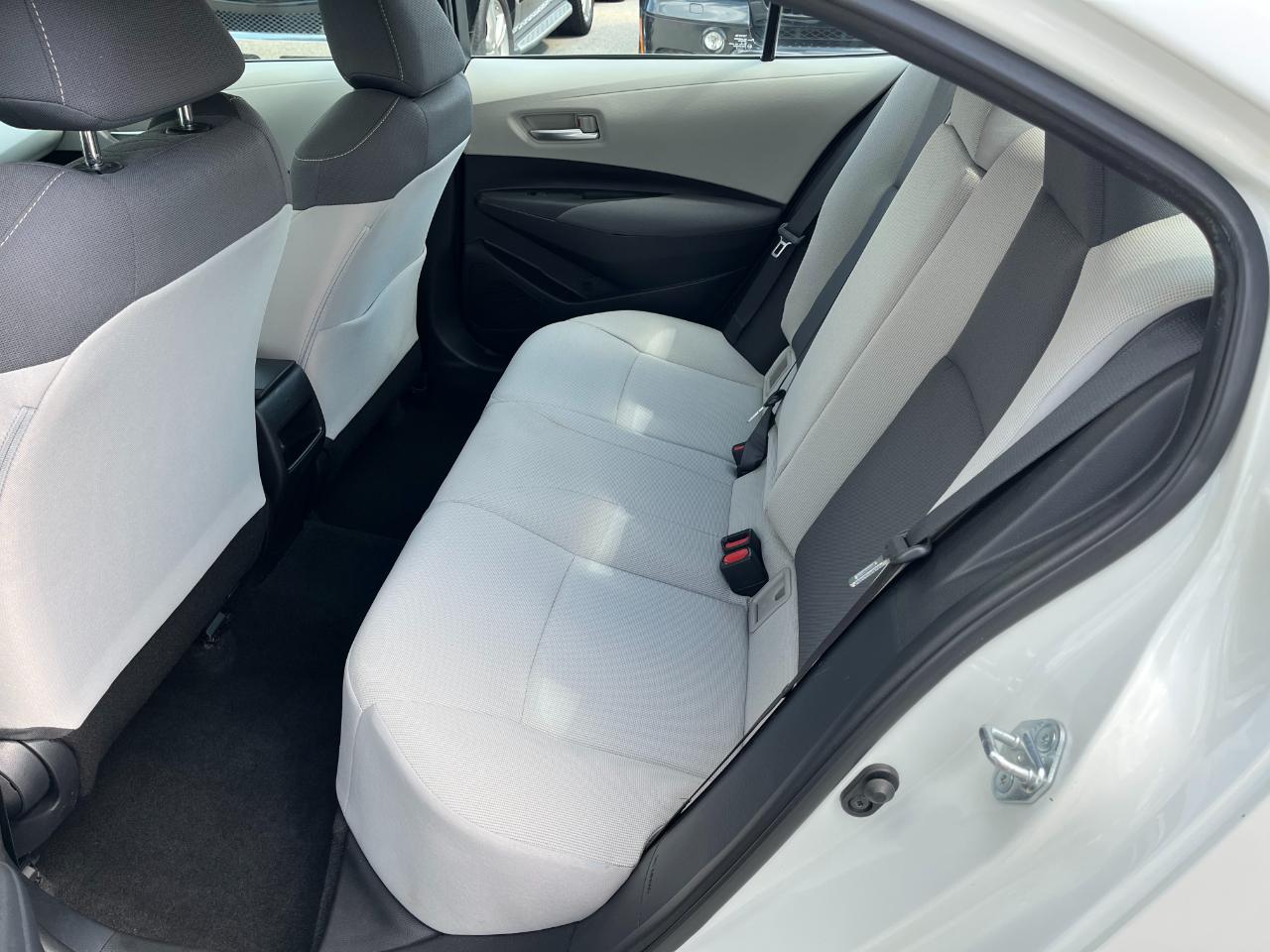 Toyota Corolla LE 2021
