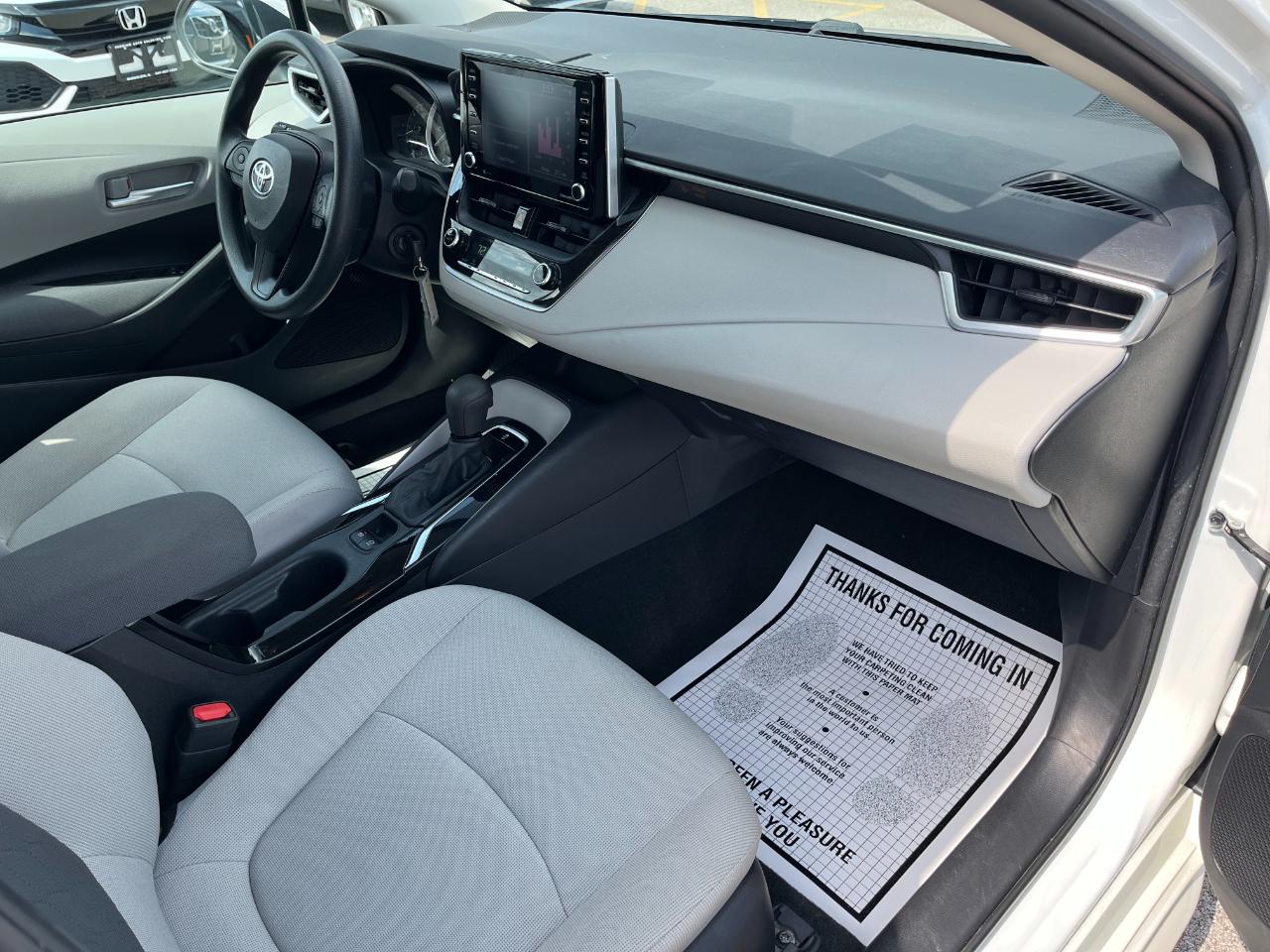 Toyota Corolla LE 2021