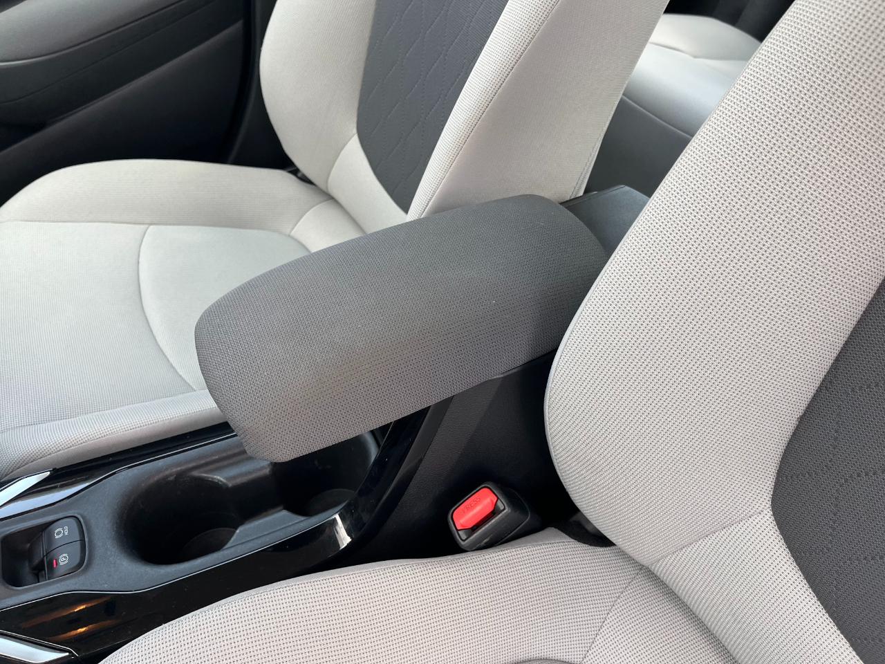 Toyota Corolla LE 2021