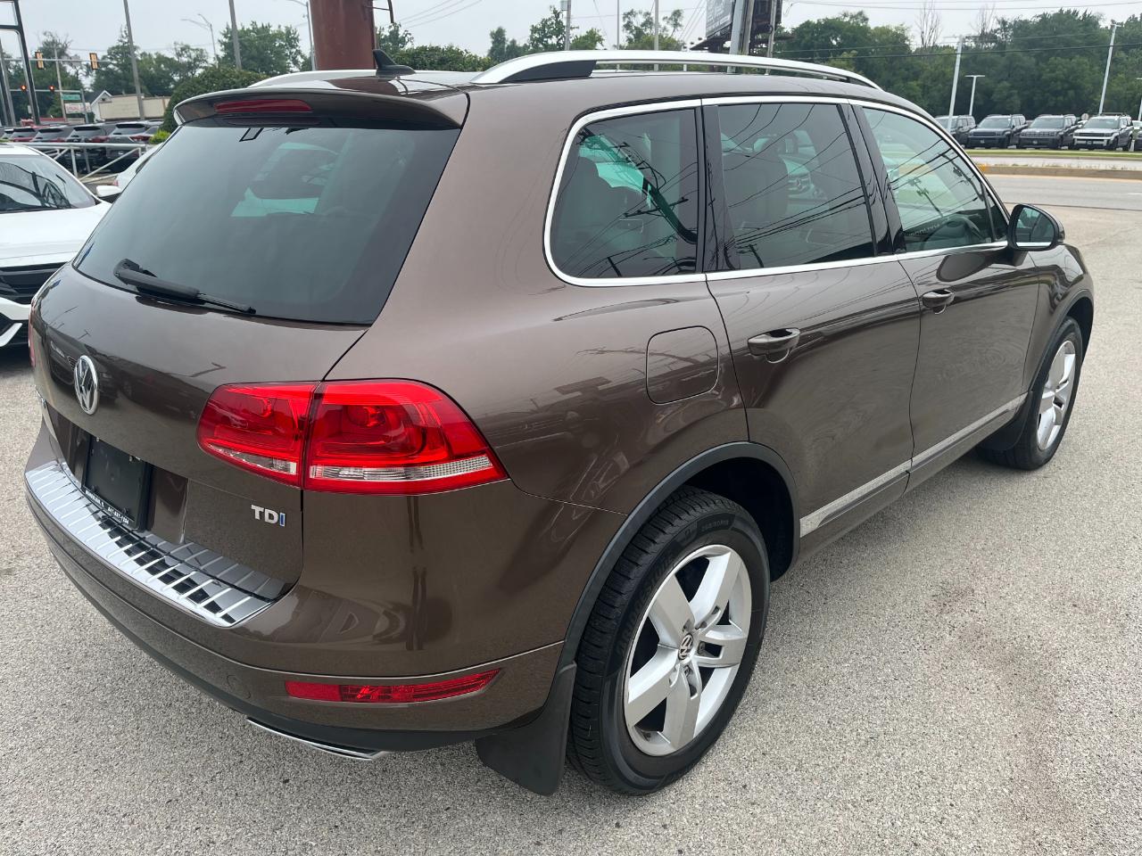 Volkswagen Touareg 4dr TDI Lux 2013