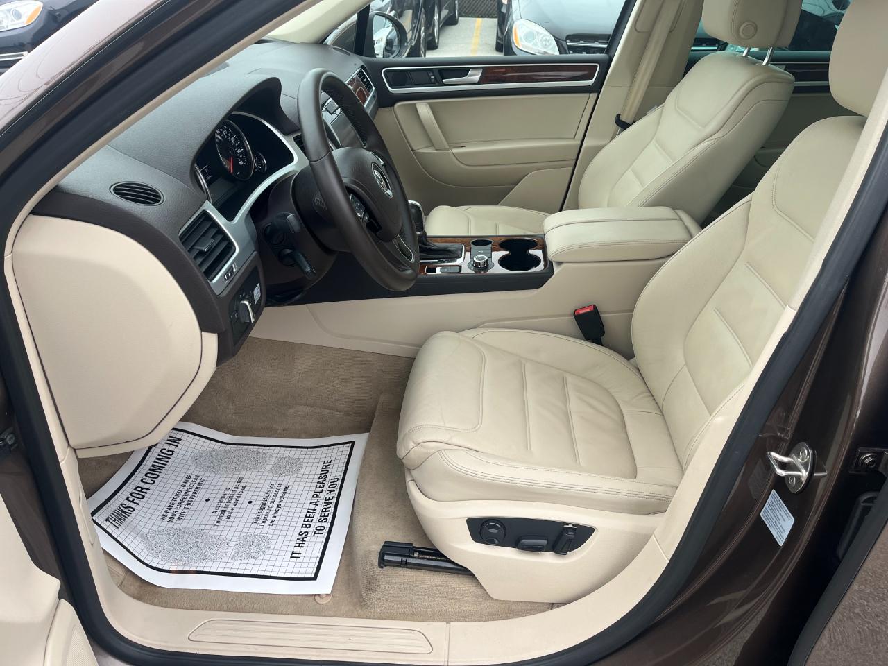Volkswagen Touareg 4dr TDI Lux 2013