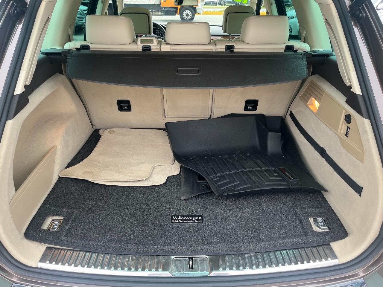 Volkswagen Touareg 4dr TDI Lux 2013