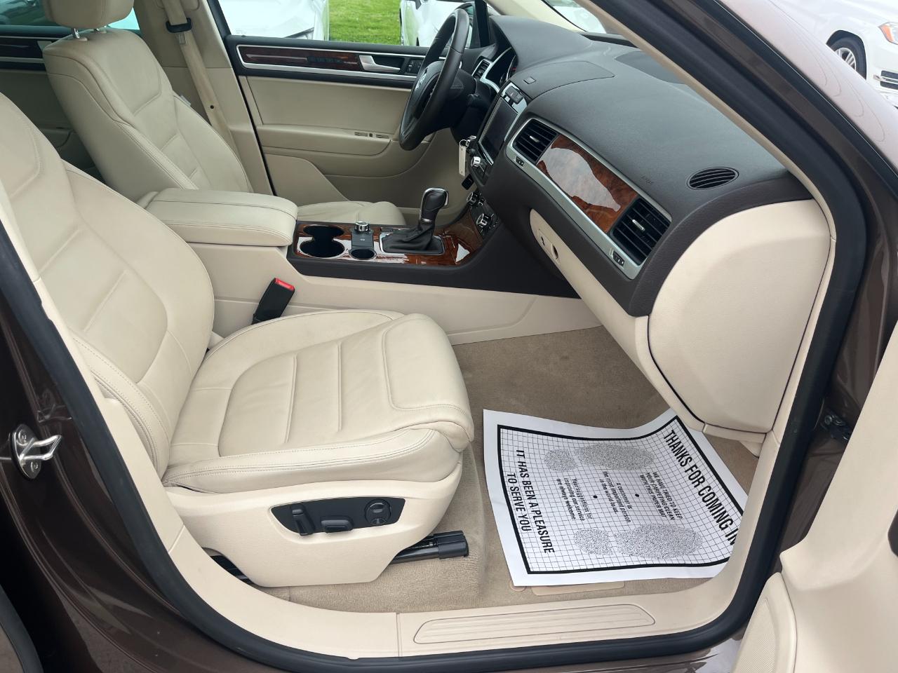 Volkswagen Touareg 4dr TDI Lux 2013