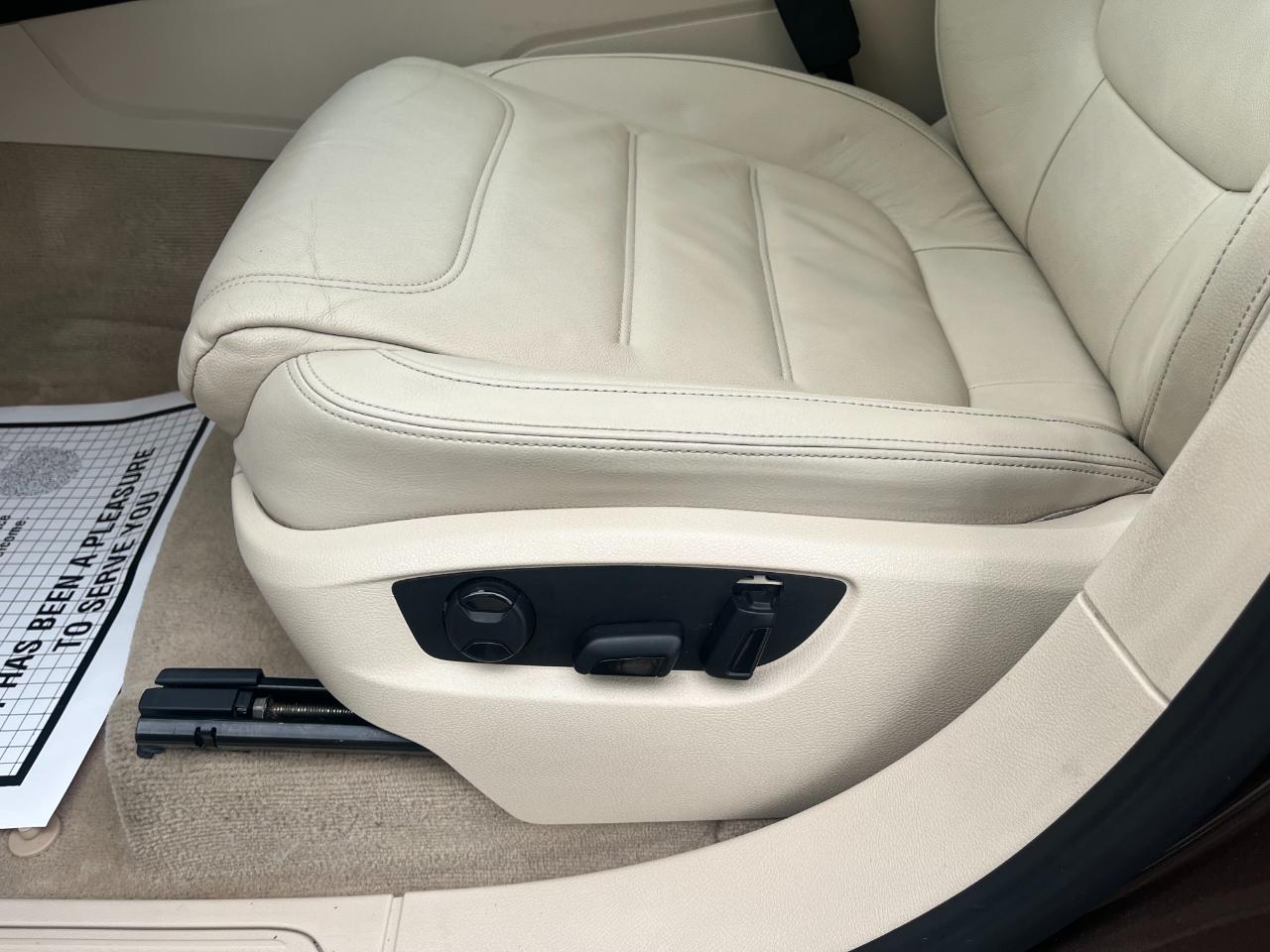 Volkswagen Touareg 4dr TDI Lux 2013