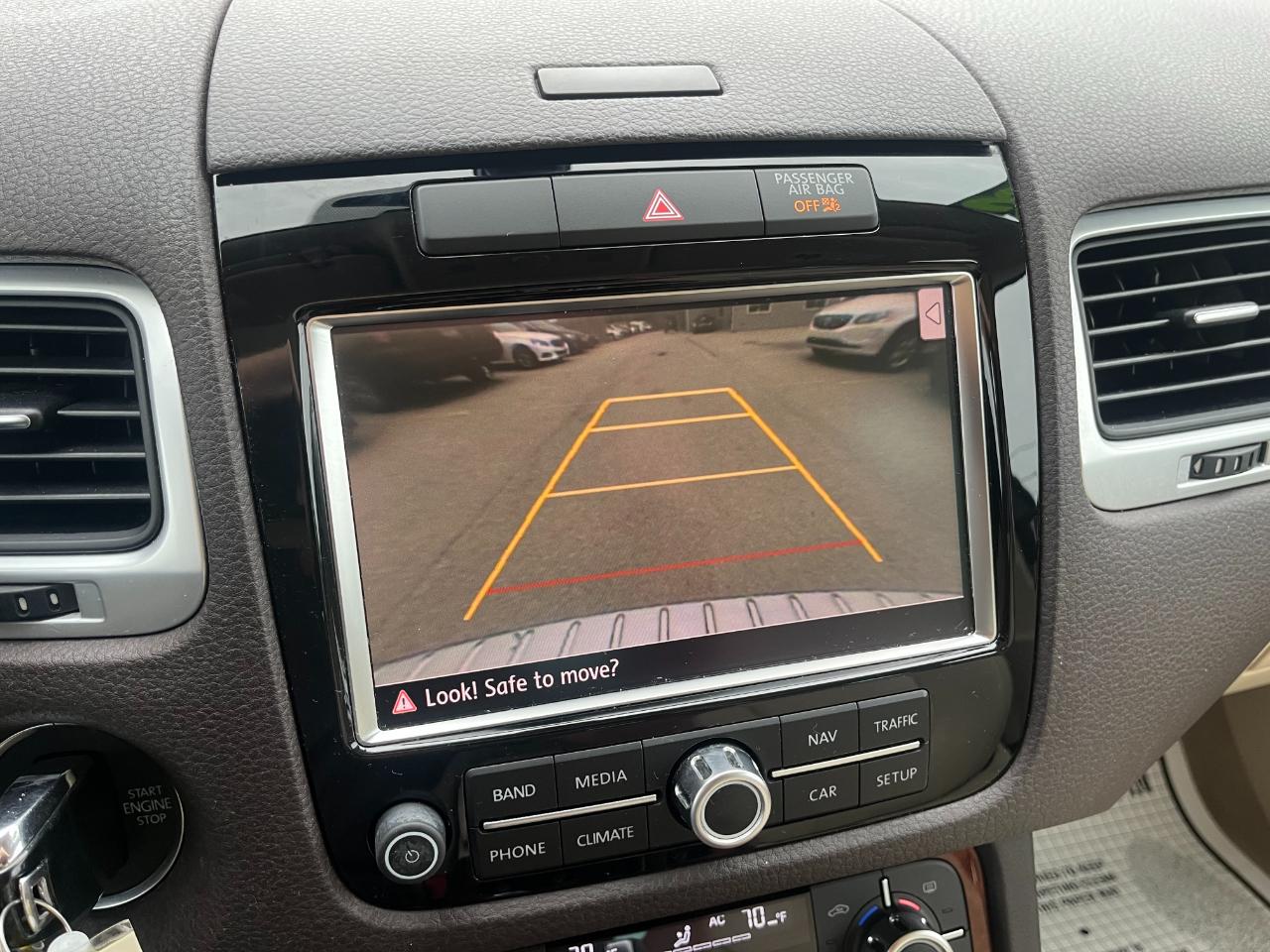 Volkswagen Touareg 4dr TDI Lux 2013