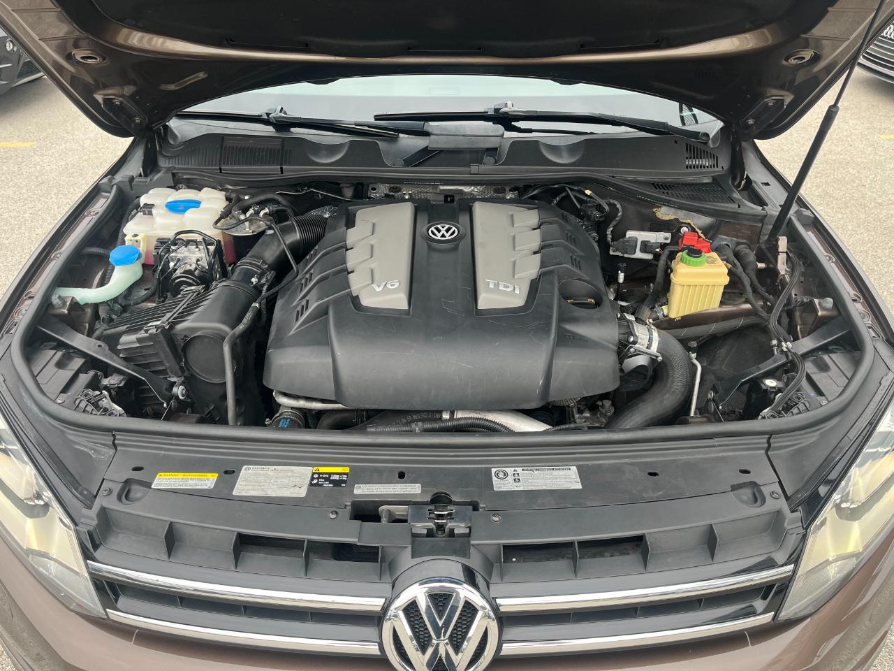 Volkswagen Touareg 4dr TDI Lux 2013