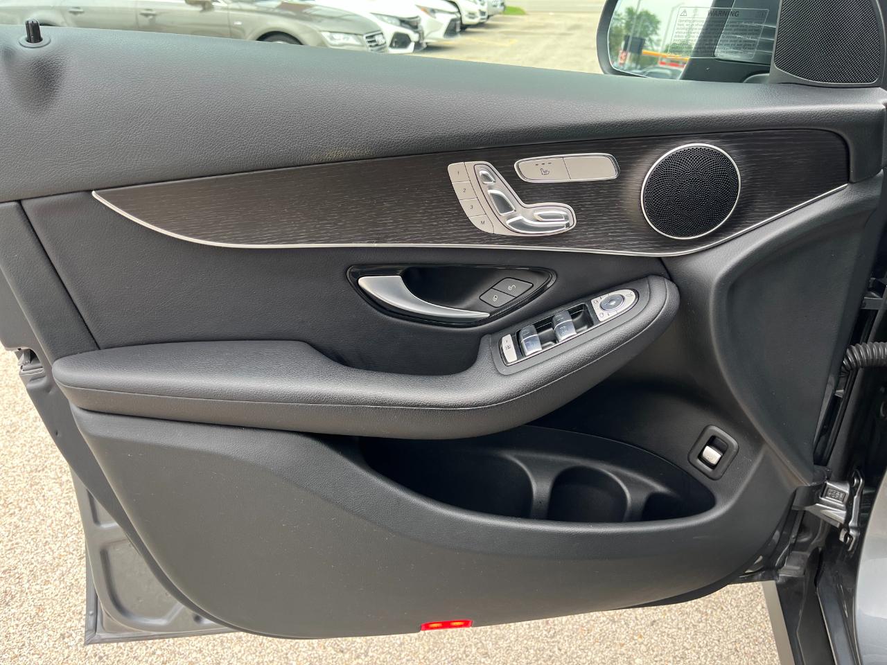 Mercedes-Benz GLC-Class GLC300 4MATIC 2021