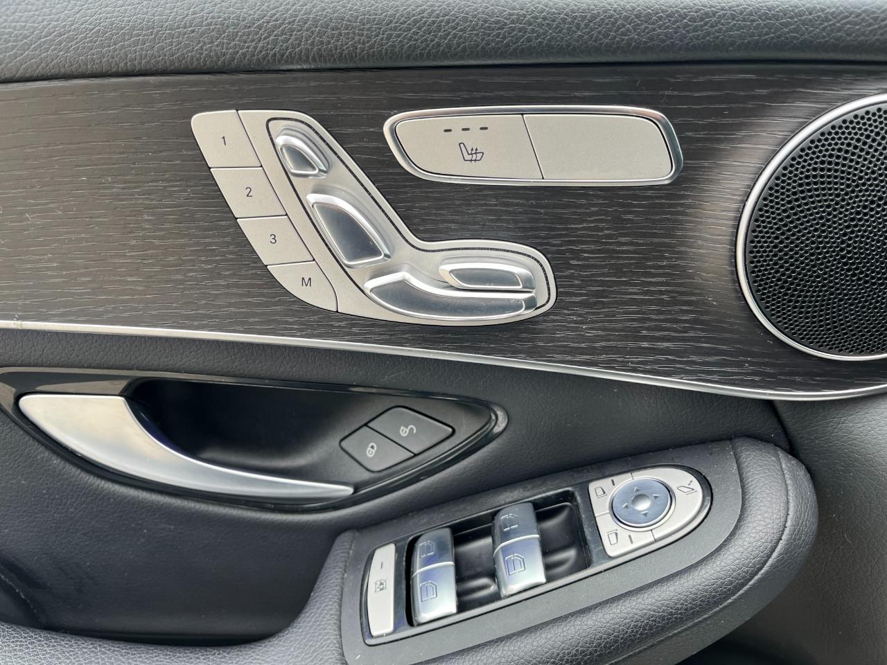 Mercedes-Benz GLC-Class GLC300 4MATIC 2021
