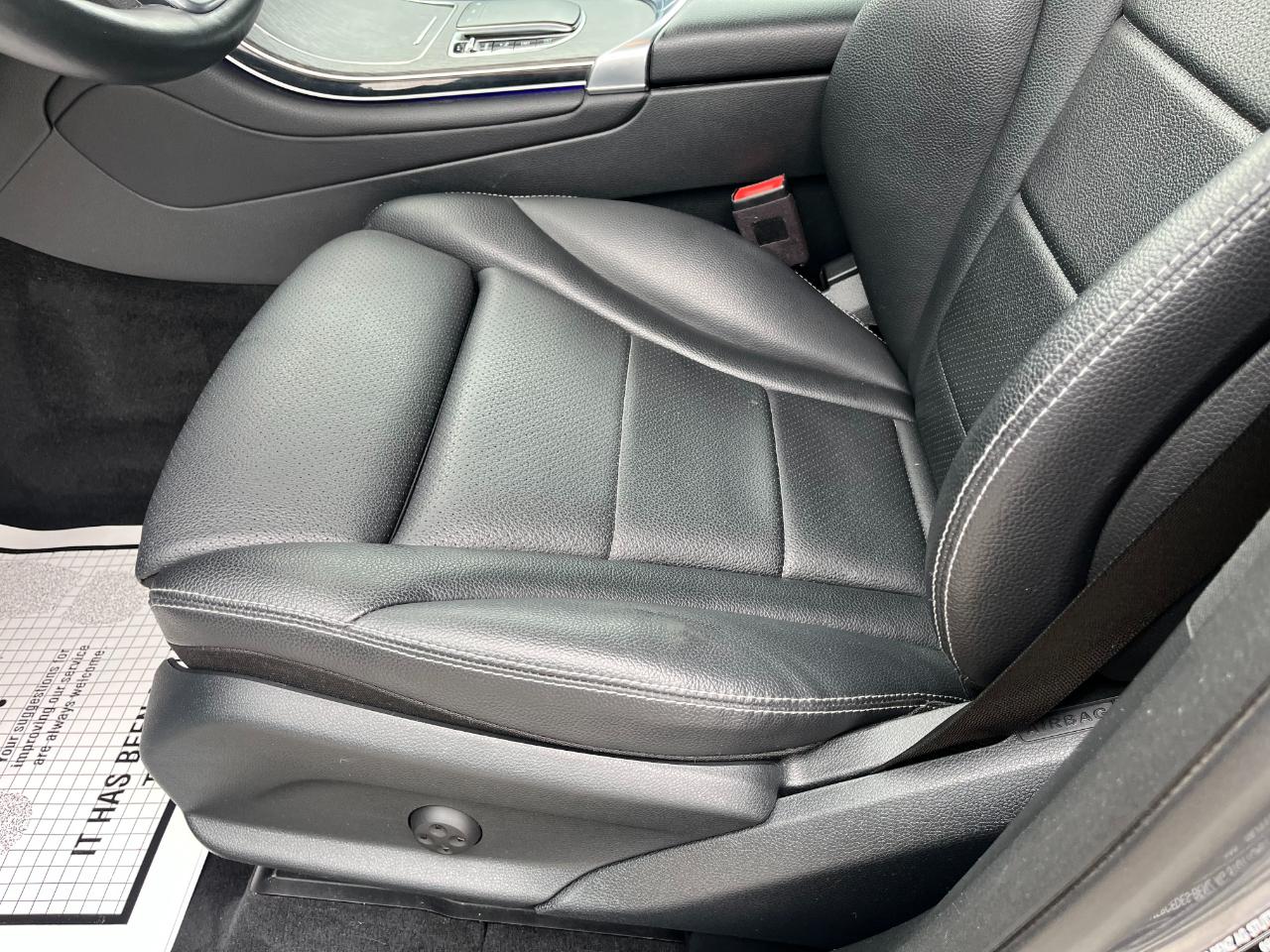 Mercedes-Benz GLC-Class GLC300 4MATIC 2021
