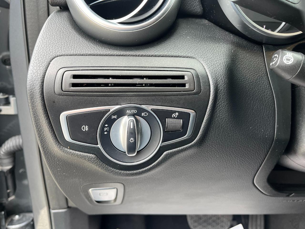 Mercedes-Benz GLC-Class GLC300 4MATIC 2021