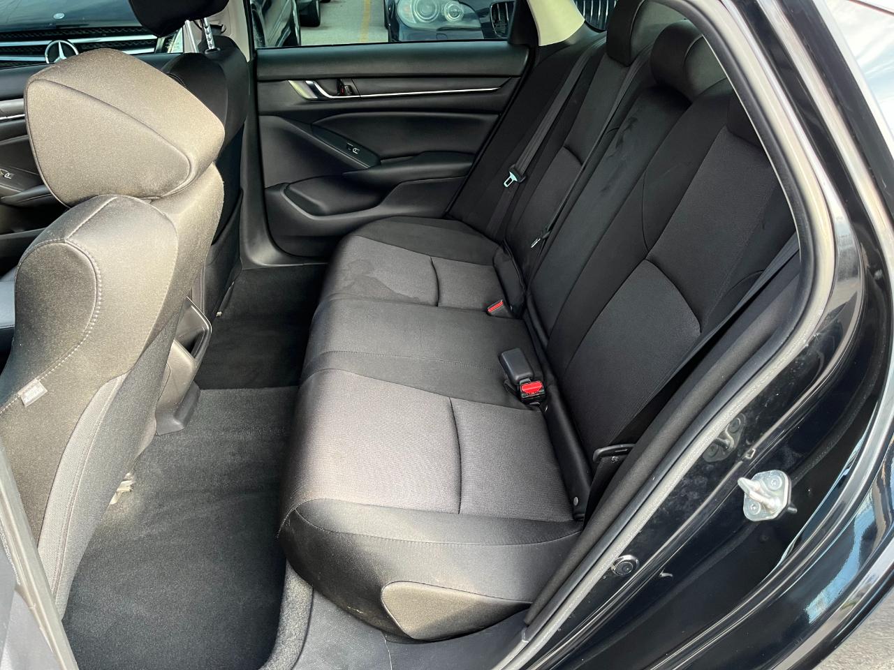 Honda Accord LX CVT 2019