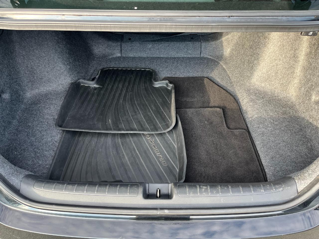 Honda Accord LX CVT 2019