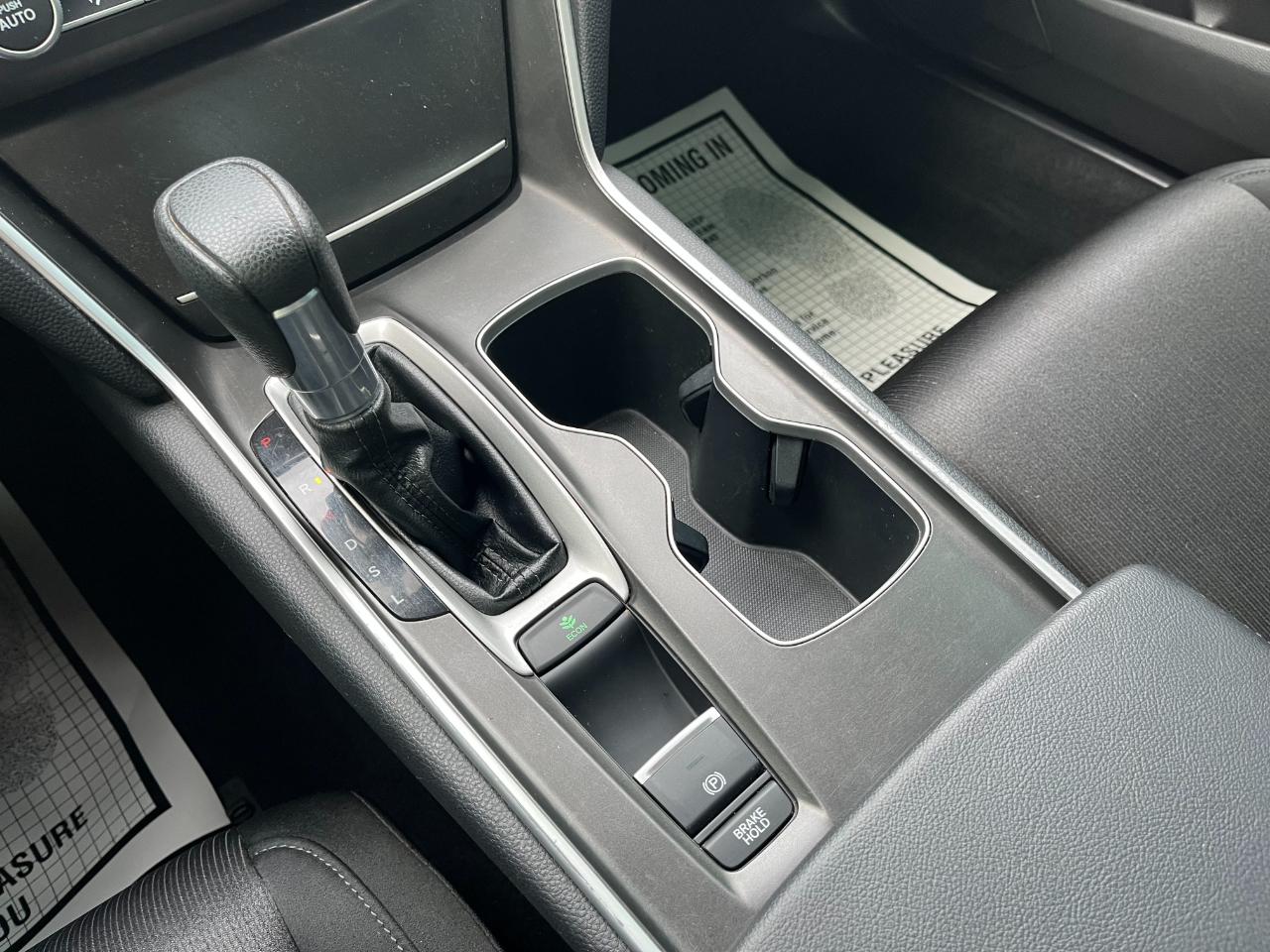 Honda Accord LX CVT 2019
