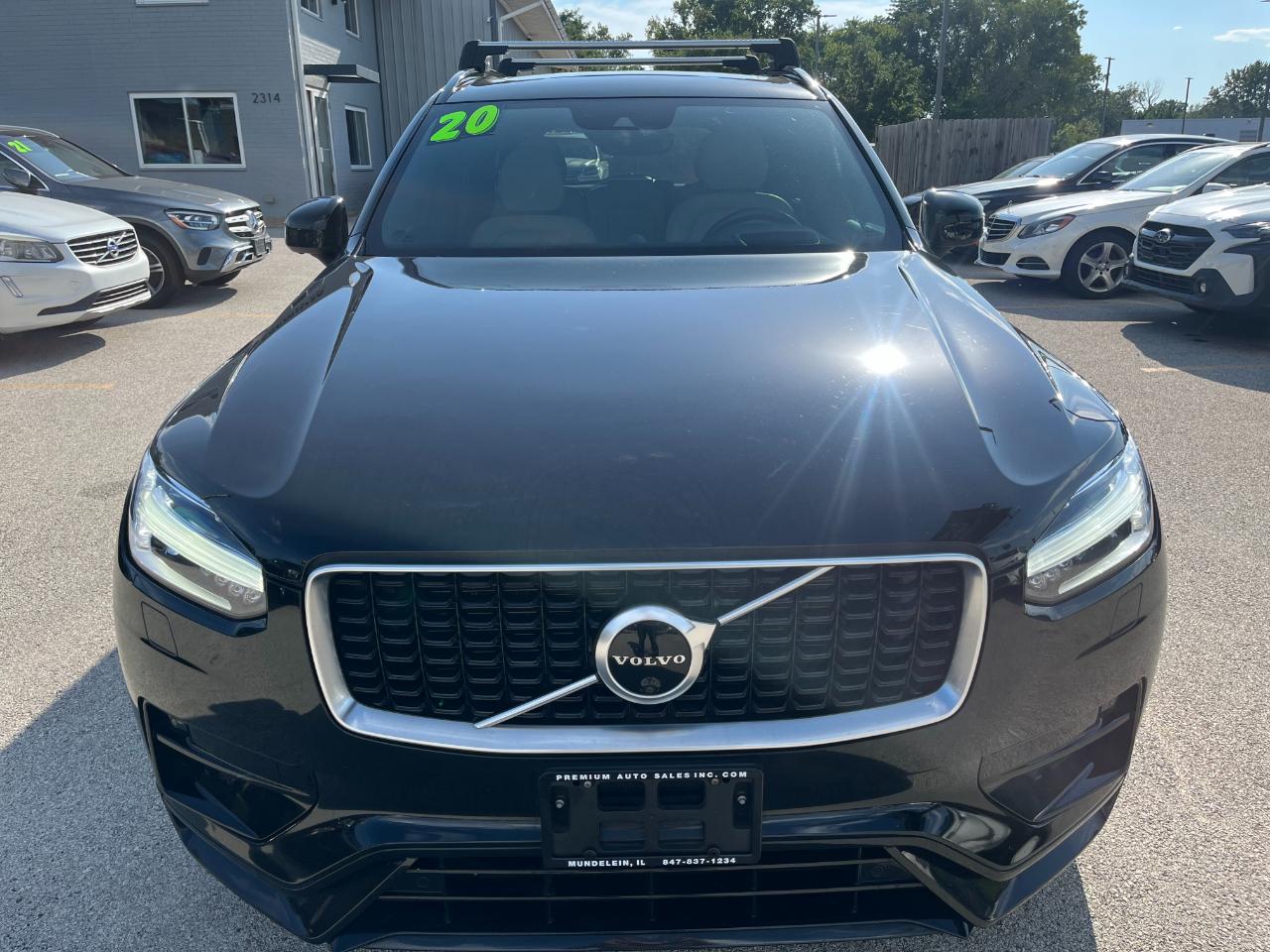 Volvo XC90 photo 8