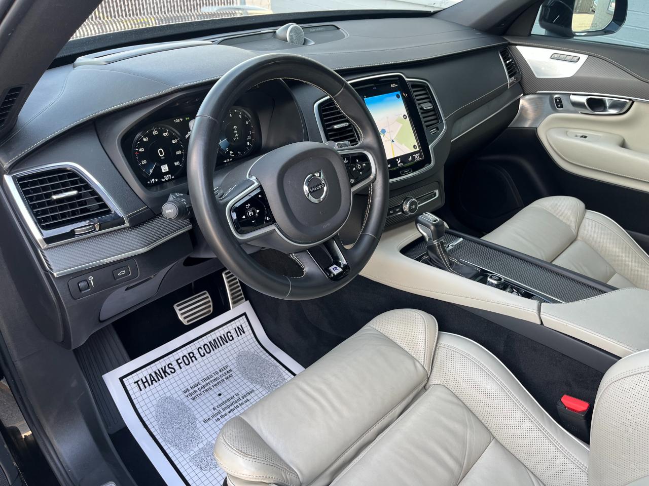 Volvo XC90 photo 10