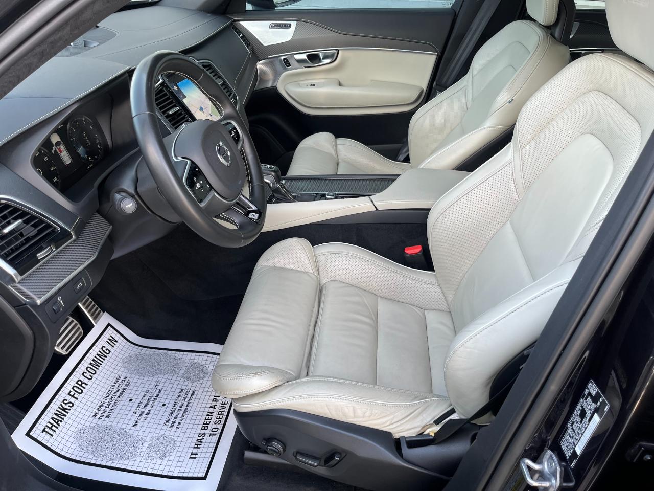 Volvo XC90 photo 11