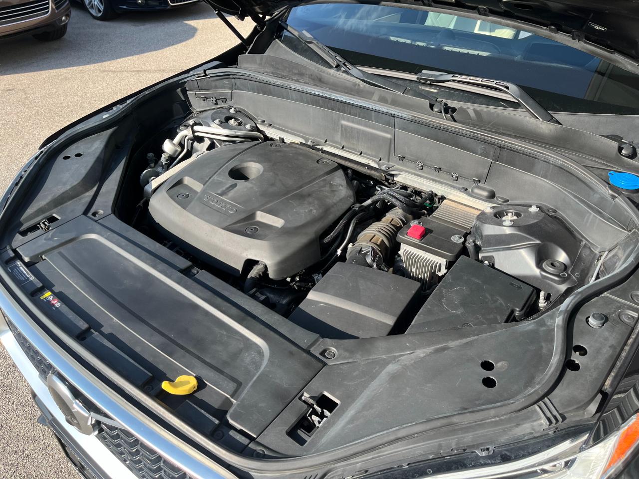 Volvo XC90 photo 45