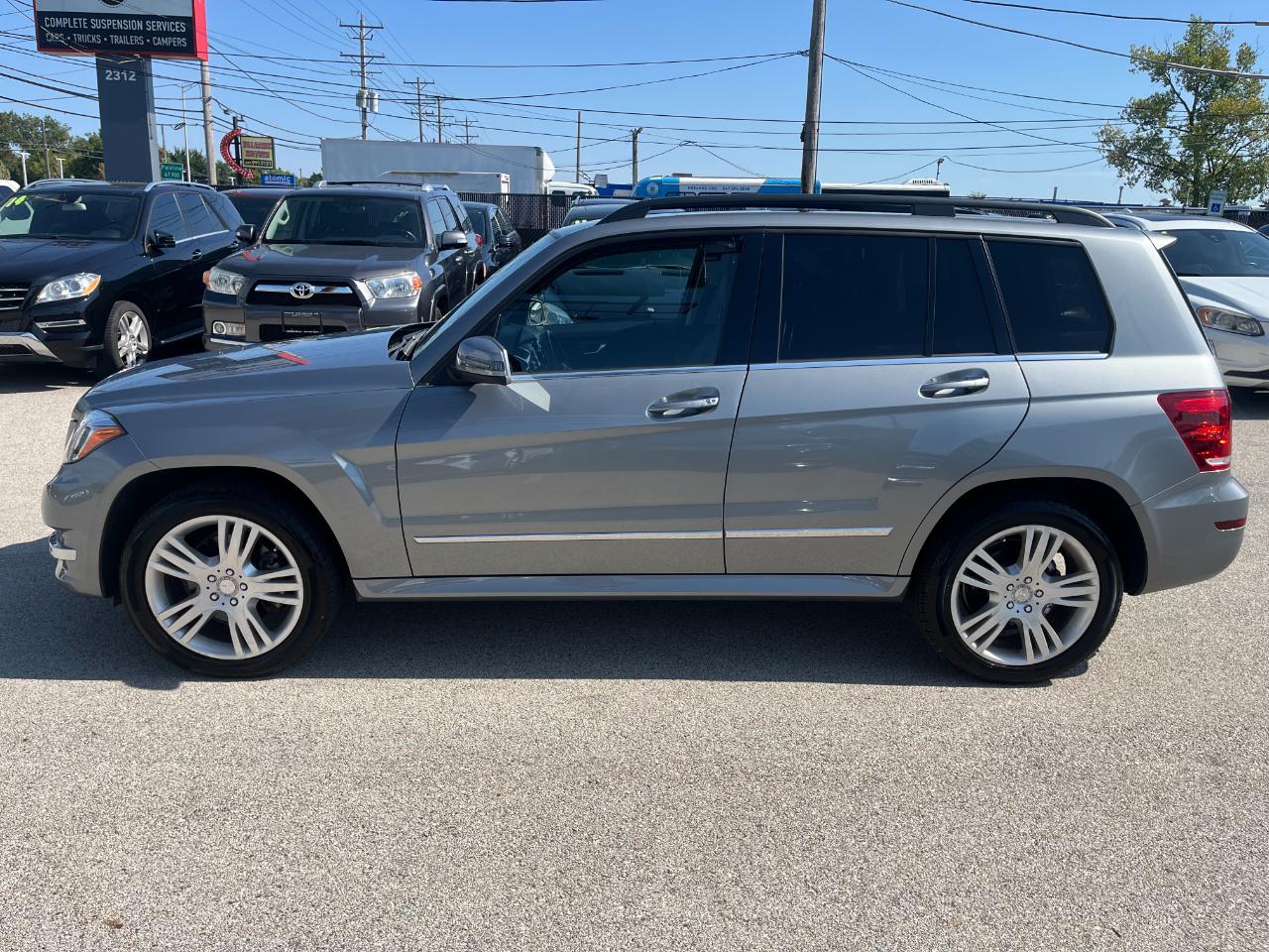 Mercedes-Benz GLK-Class photo 2