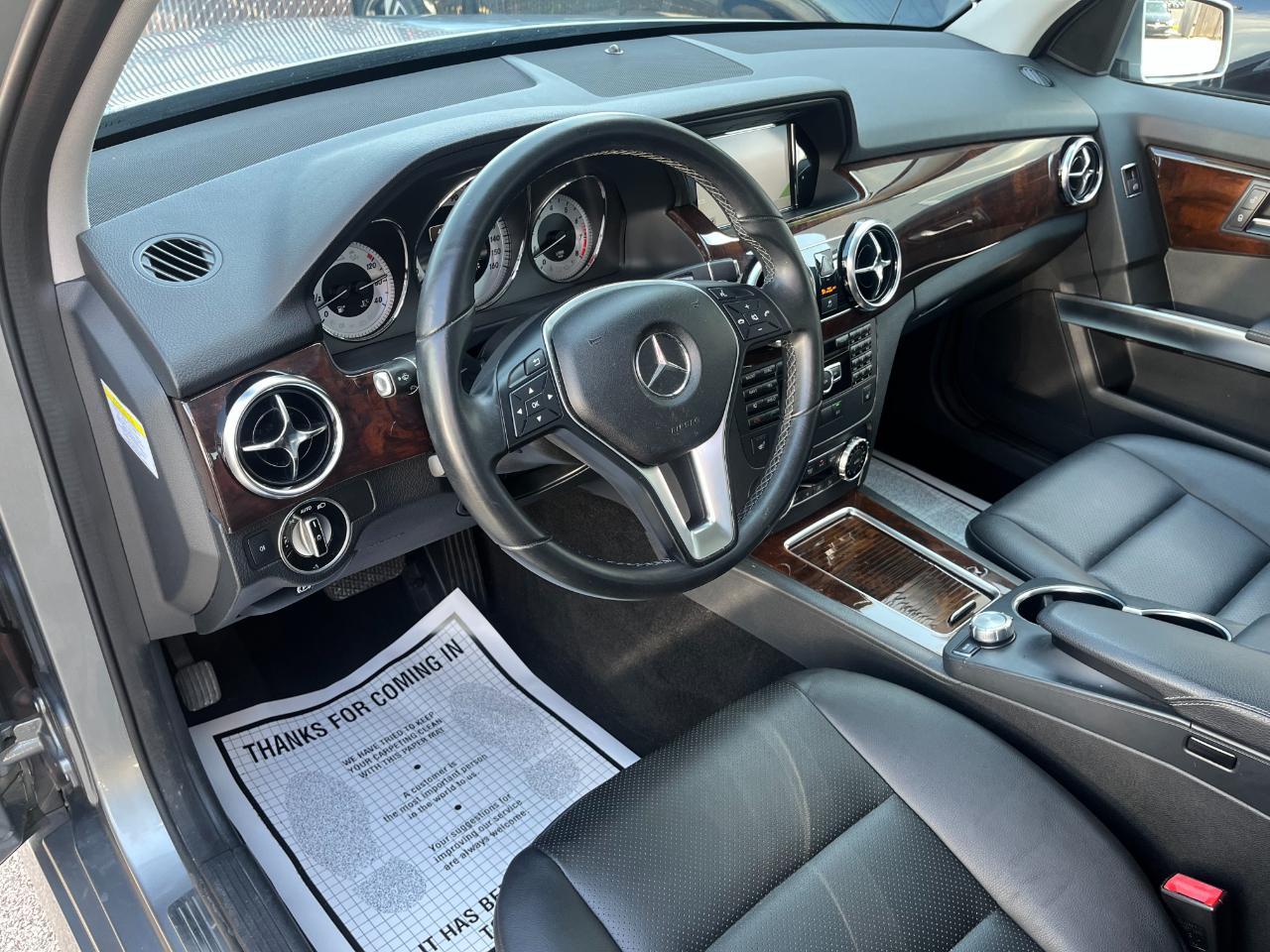 Mercedes-Benz GLK-Class photo 9