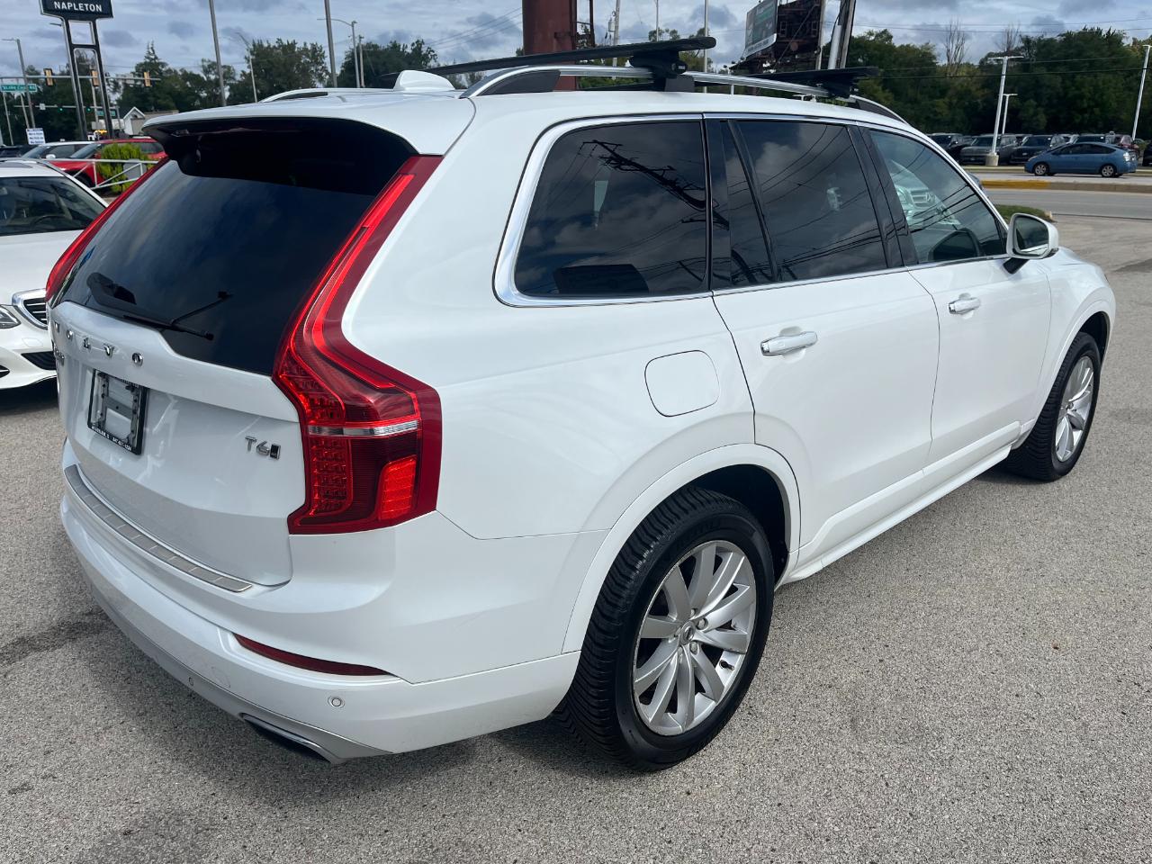Volvo XC90 T6 Momentum AWD 2017