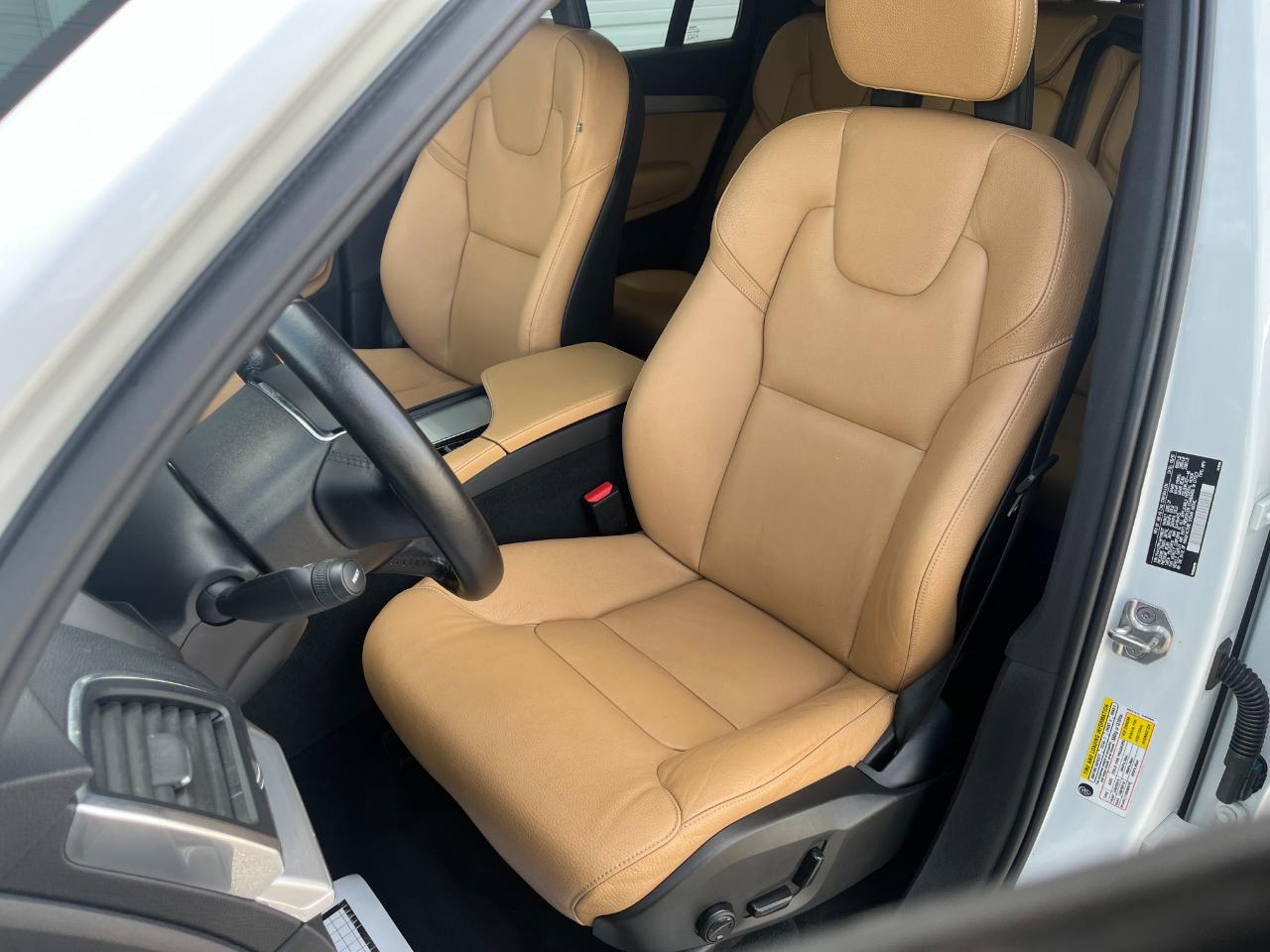 Volvo XC90 T6 Momentum AWD 2017