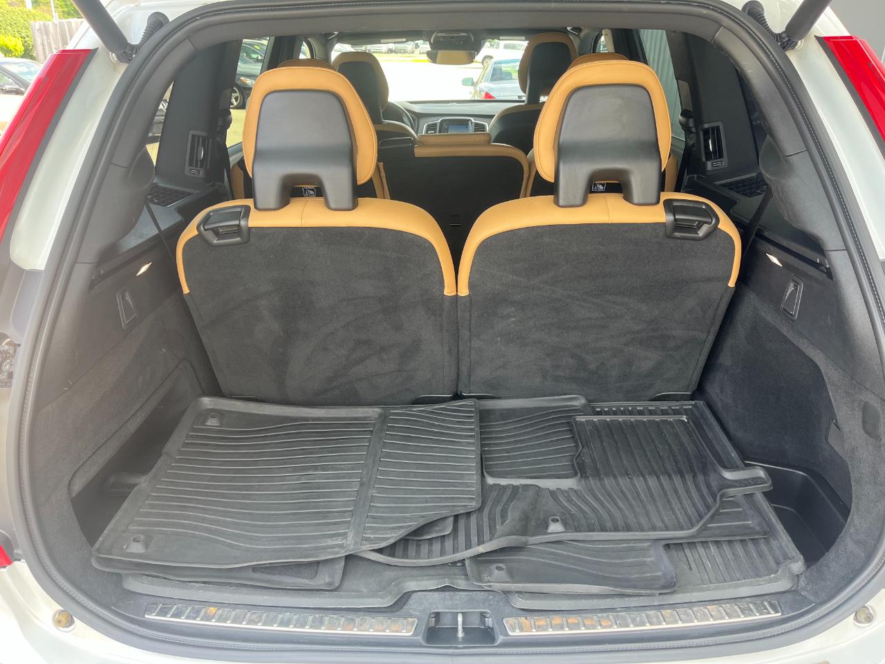Volvo XC90 T6 Momentum AWD 2017