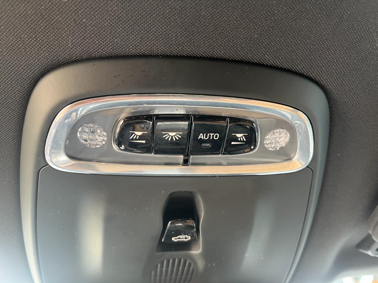Volvo XC90 T6 Momentum AWD 2017