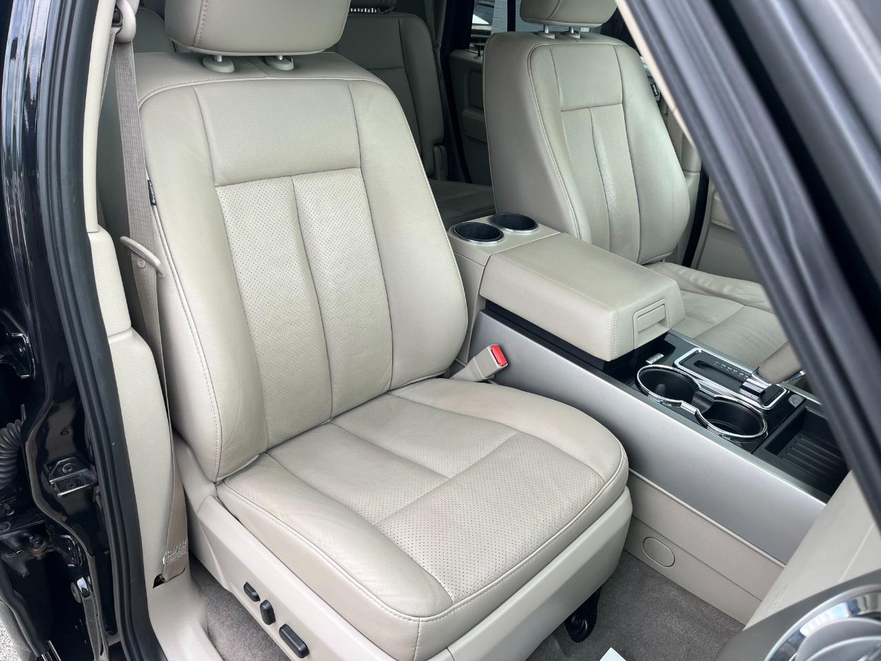 Ford Expedition photo 28