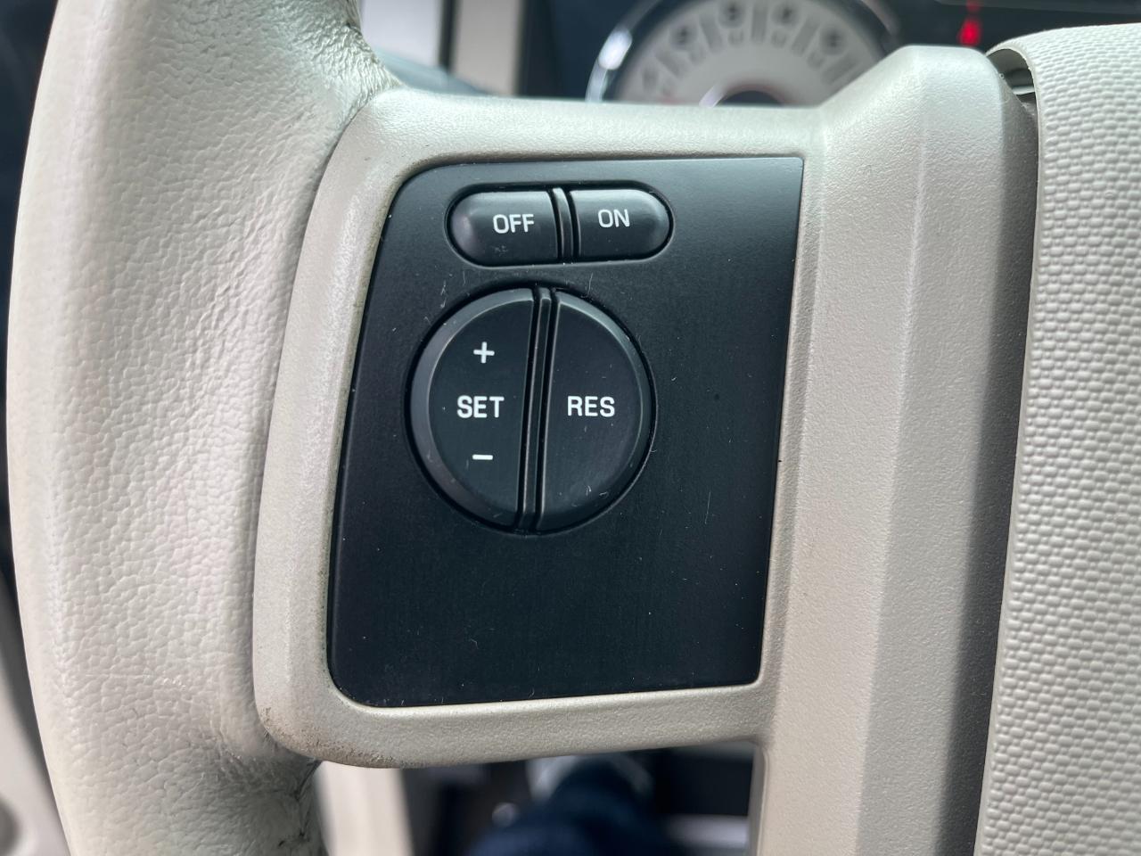 Ford Expedition photo 38