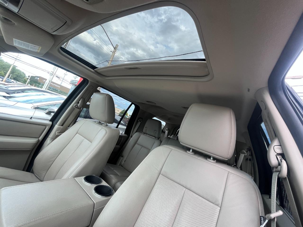 Ford Expedition photo 49