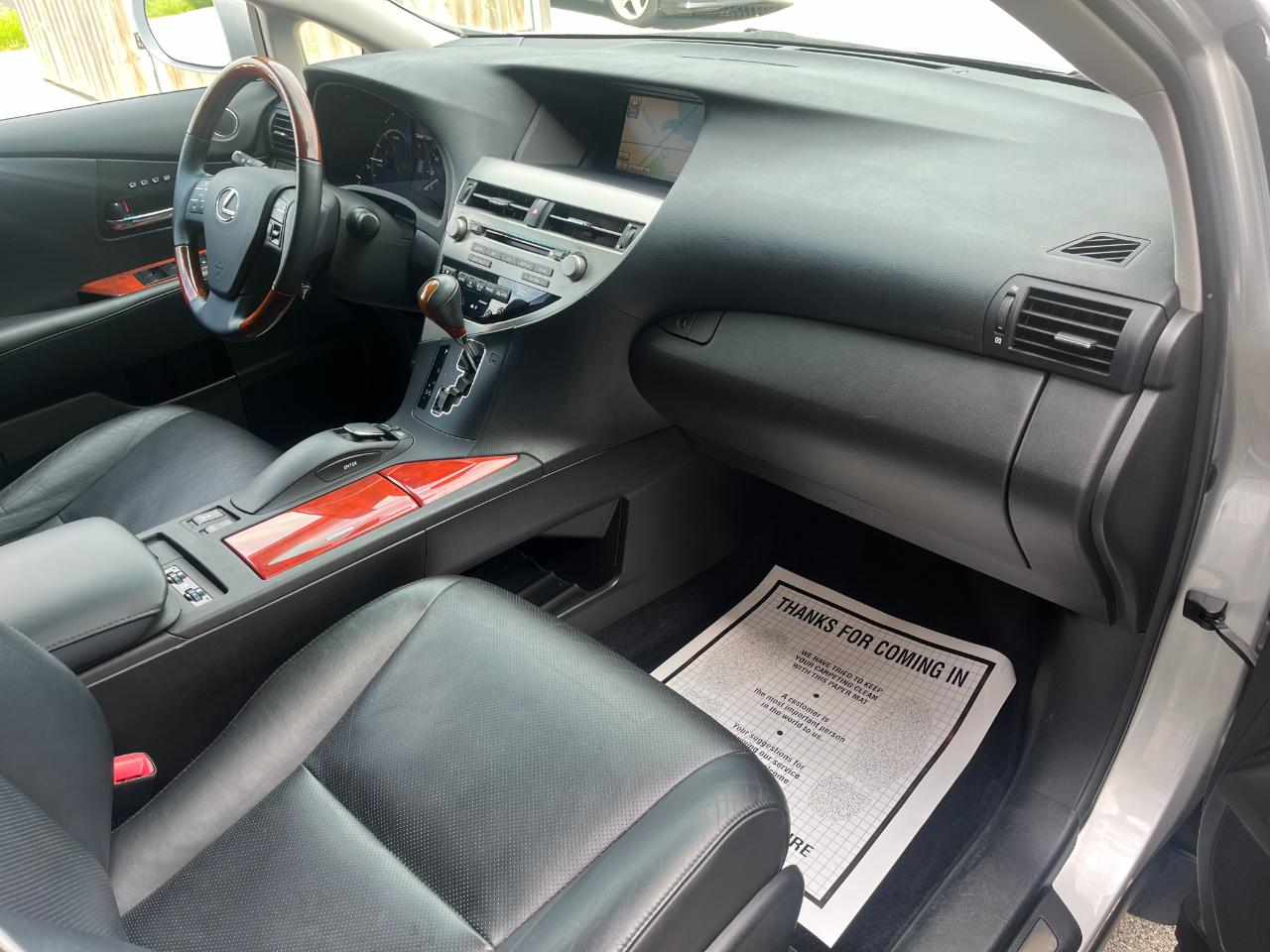 Lexus RX photo 24