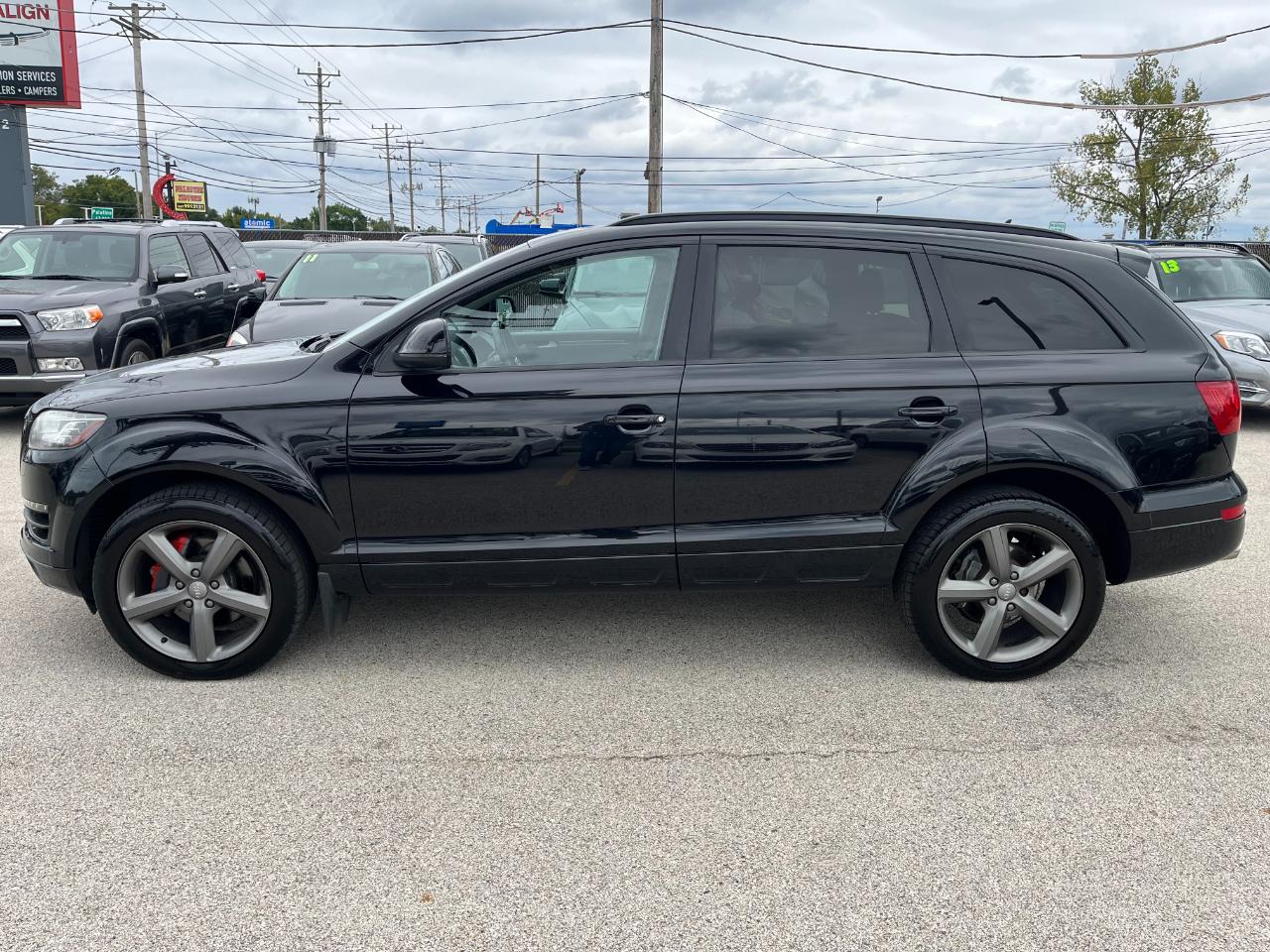 Audi Q7 photo 2