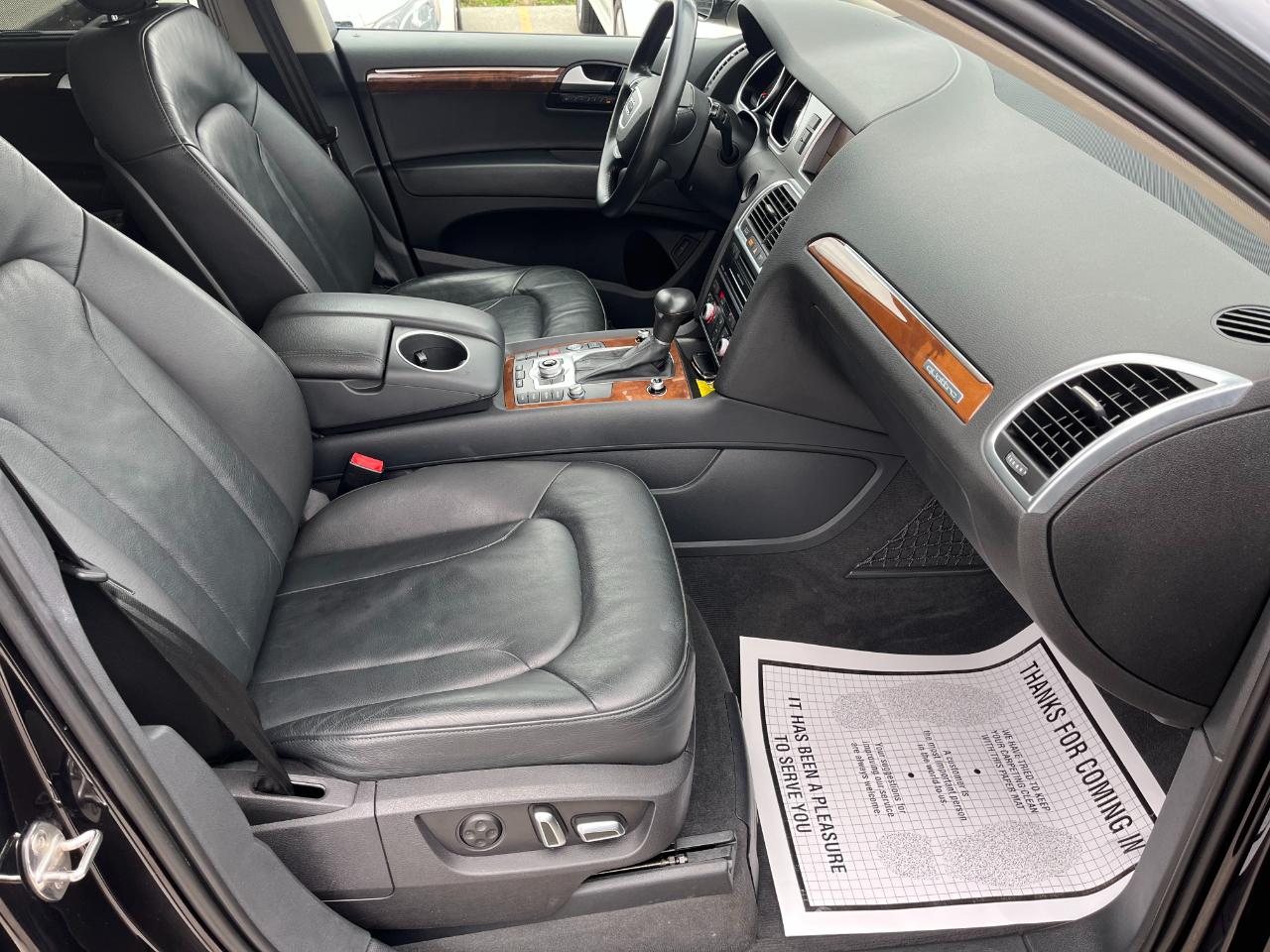 Audi Q7 photo 32