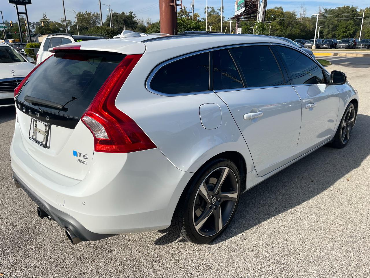 Volvo V60 photo 5