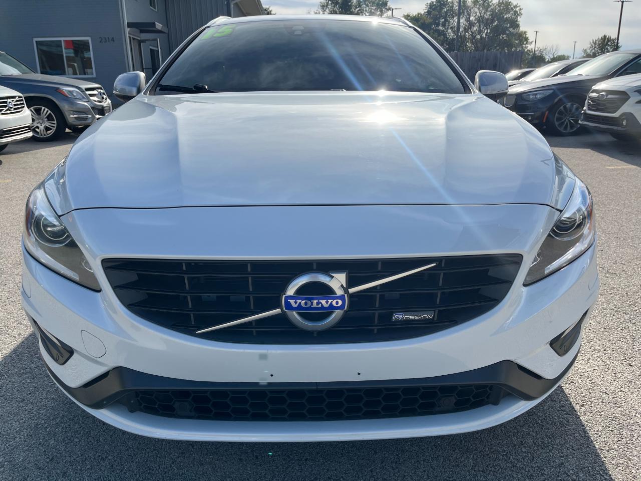 Volvo V60 photo 8