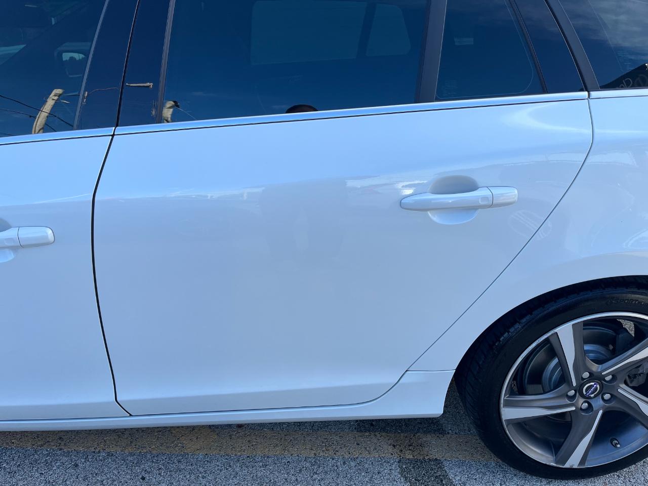 Volvo V60 photo 17