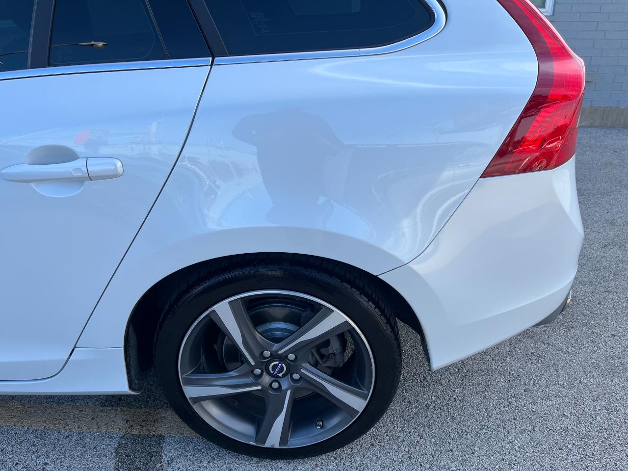 Volvo V60 photo 18